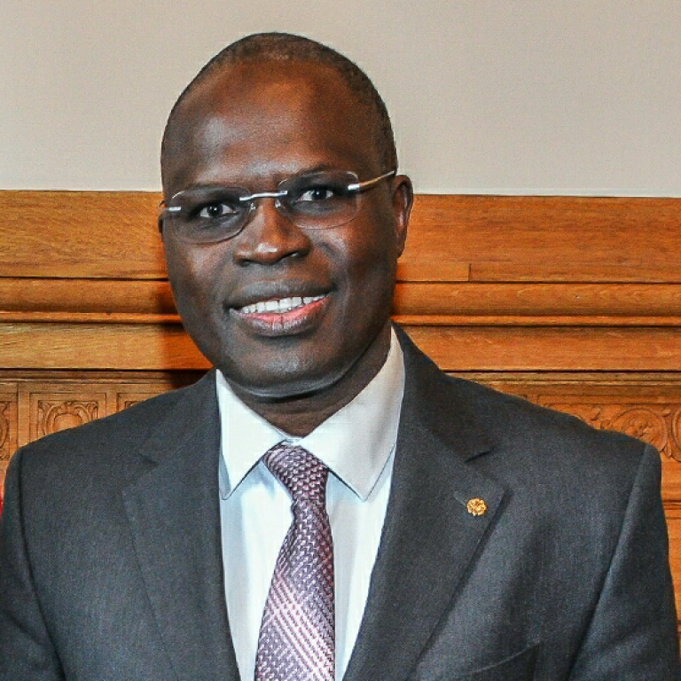 Photographie officielle de Khalifa Ababacar Sall
